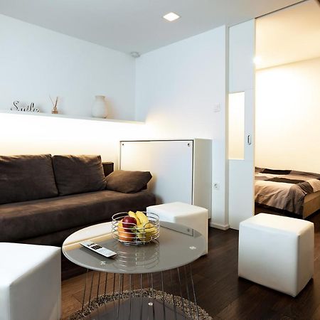 Elegant 1-Bedroom Apartment Near Hill Forest Ljubljana Ngoại thất bức ảnh