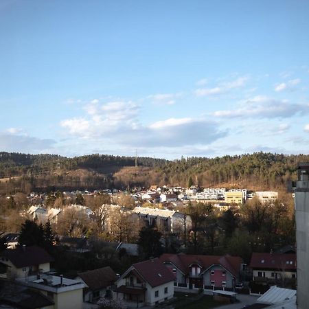 Elegant 1-Bedroom Apartment Near Hill Forest Ljubljana Ngoại thất bức ảnh