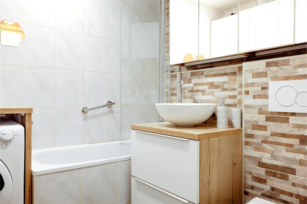Elegant 1-Bedroom Apartment Near Hill Forest Ljubljana Ngoại thất bức ảnh